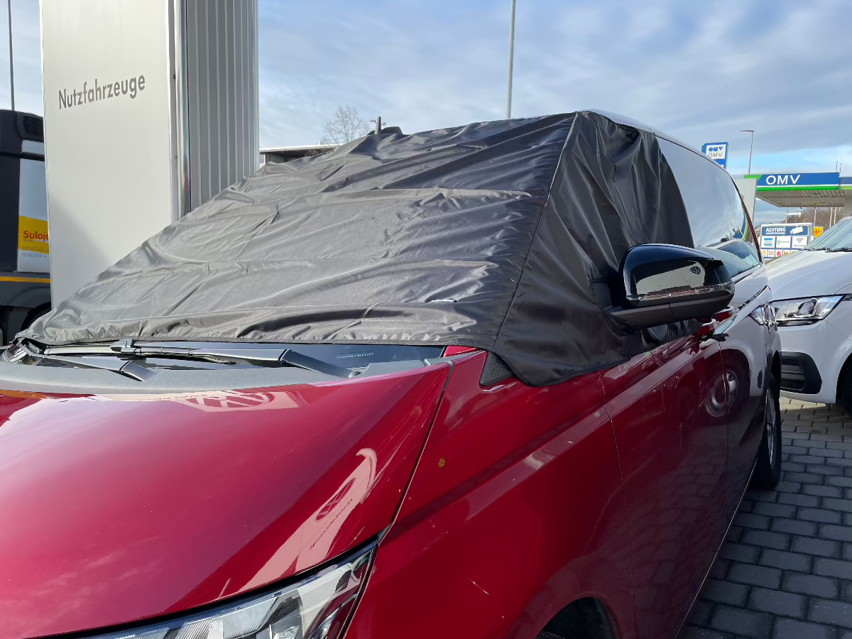 Zubehör für VW T7 Multivan, VW California T7, California Beach, California Beach Tour, Verdunkelungen fuer den T7, Abdunkelungen fuer den VW T7, Sonnenschutz VW Multivan, Isolierung VW T7, Zubehoer T7, Zubehoer VW.