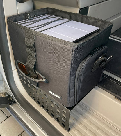 VW T5 T6 T6.1 Multivan California, Trittstufe Regal, Aufbewahrung, Stauraum fuer California, Stauraumerweiterung fuer California, Trittstufenregal fuer Volkswagen, California Zubehoer, Zubehoer fuer California, Regal fuer California, Stauraum fuer California, Packtaschen fuer California, Taschensystem fuer California, Taschen fuer VW, Organizer fuer Camper