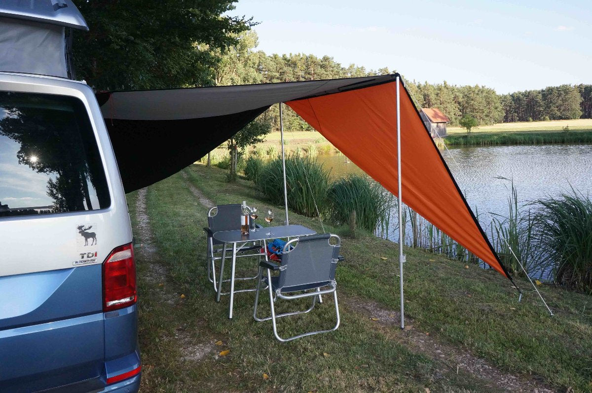VanTento, modulares Tarp System, Sonnenschutz, Sonnensegel, das verbindbare Tarp, Zubehör für Camper, verbindbares Sonnensegel, modulares Sonnensegel, Sonnenschutz für Camper, Sonnensegel für Campingfahrzeuge, Markisenzubehör für Camper, Sonnnenschutz für Vans, magnetischer Sonnenschutz, magnetisches Tarp