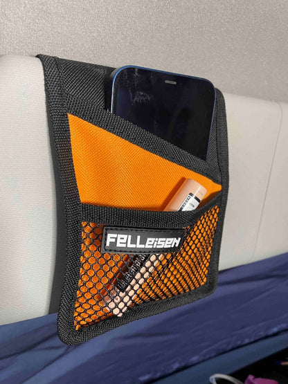 Sonnenblende Organizer, Aufbewahrung im Van, Stauraum, Papiere, Camperstauraum, Stauraum fuer Camper, Camperhacks, Stauraum an der Sonnenblende, Sonnenblendetaschen, Tasche fuer Sonnenblenden, Packtaschen, Stauraumlösungen, praktischer Stauraum fuer Camper.