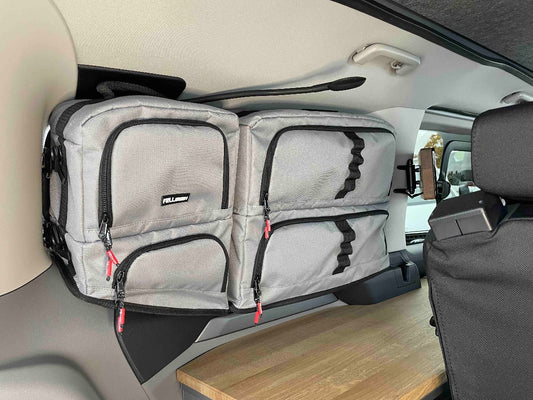 Fenstertaschen, Bagsysteme, Stauraum für Camper, Camper, Windowbags, Ford Tourneo Custom, Fenstertaschen für Ford Tourneo Custom in grau, Window bags for Ford Tourneo Custom, Zubehoer New Ford Tourneo V710, Fenstertaschen fuer Ford, Fenstertaschen fuer neue Caravelle, Fenstertaschen fuer neuen Transporter,  Stauraum fuer Ford, Zubehoer fuer Camper, Zubehoer fuer Ford Tourneo, Packtaschen fuer VW Caravelle, Packtaschen fuer Ford, Zubehoer für Ford Nugget, Zubehoer fuer Volkswagen, 