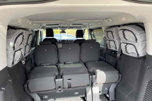 Fenstertaschen und Zubehör fuer PSA Bus mit langem Radstand, Fenstertaschen fuer PSA L3, Stauraum fuer Spacetourer mit langem Radstand, Zubehör fuer langen Radstand, PSA Bus langer Radstand, Fenstertaschen fuer PSA langer Radstand, Fenstertaschen fuer Citroen langer Radstand, Fenstertaschen fuer Peugeot mit langem Radstand.