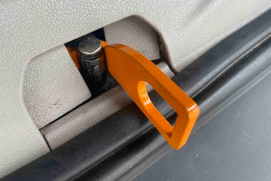 Heckklappenaufsteller, Belüftung, Caddy, Bulli Camper, Heckklappenaufsteller T6, Heckklappenaufsteller T5, Heckklappenaufsteller fuer California, Heckklappenaufsteller fuer Multivan