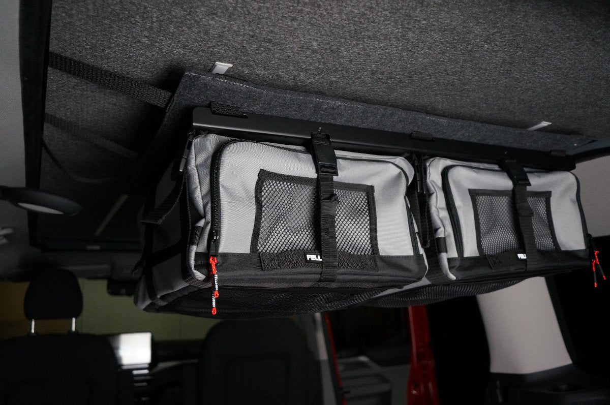 Dachschrank, Stauraum, flexibel, einzeln entnehmbar, Camper Ausbau, Staurraum fuer Campster, Vanster, Ford, PSA. Packtaschen fuer Camper, Stauraumlösungen fuer Camper, Stauraum ohne Bohren, Packtaschen fuer Camper, Packtaschen fuer Ford, Packtaschen fuer Aufstelldächer, SCA-Dach Packtaschen, Einbau Aufstelldach,