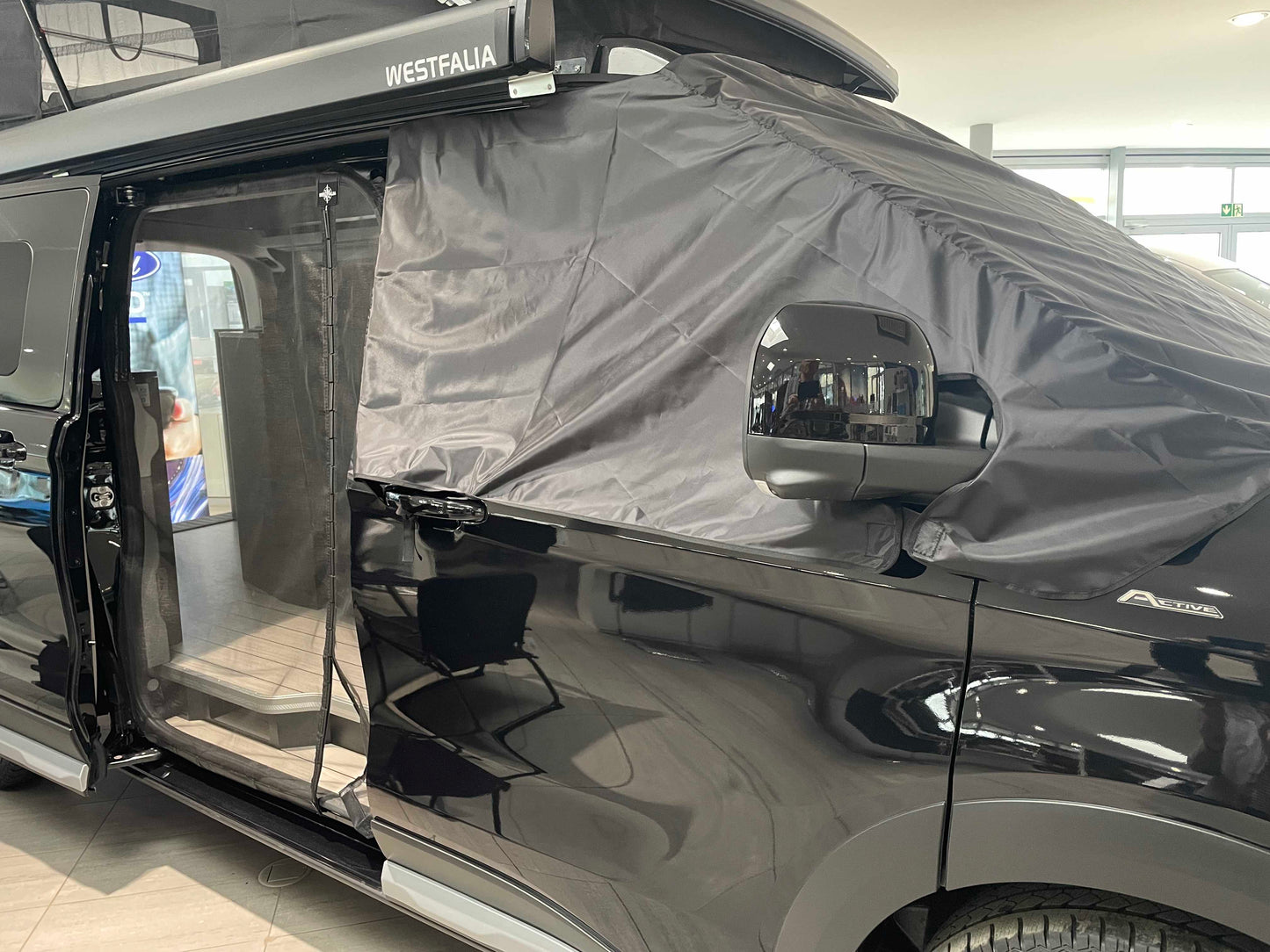 Zubehoer Ford V710, Zubehoer VW, Zubehoer VW Caravelle, Zubehoer VW Transporter, Cockpitisolierung Ford, Isolierung fuer Ford, jetzt entdecken. Hochwertiges Zubehör fuer Ford, Isolierung fuer Camper, Scheibenisolierungen fuer Ford, Ford Scheibenisolierungen, Ford Windschutzscheibenisolierungen