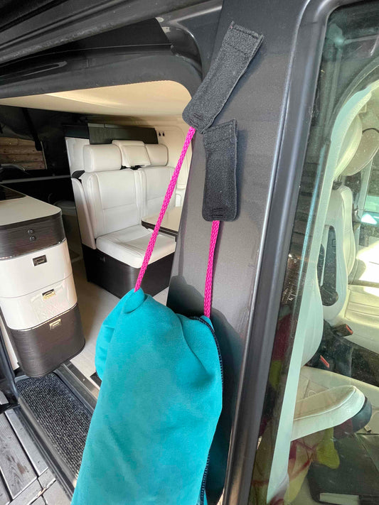 Magnetschnur, Sticky, Wäschleine für Camper, Magnetzubehör für Camper, Campingzubehör magnetisch, Magnetleine, Magnetgadget fuer Camper, magnetischen Zubehoer fuer Camper, magnetische Wäscheleine, magnetische Schnur, Magnetleine