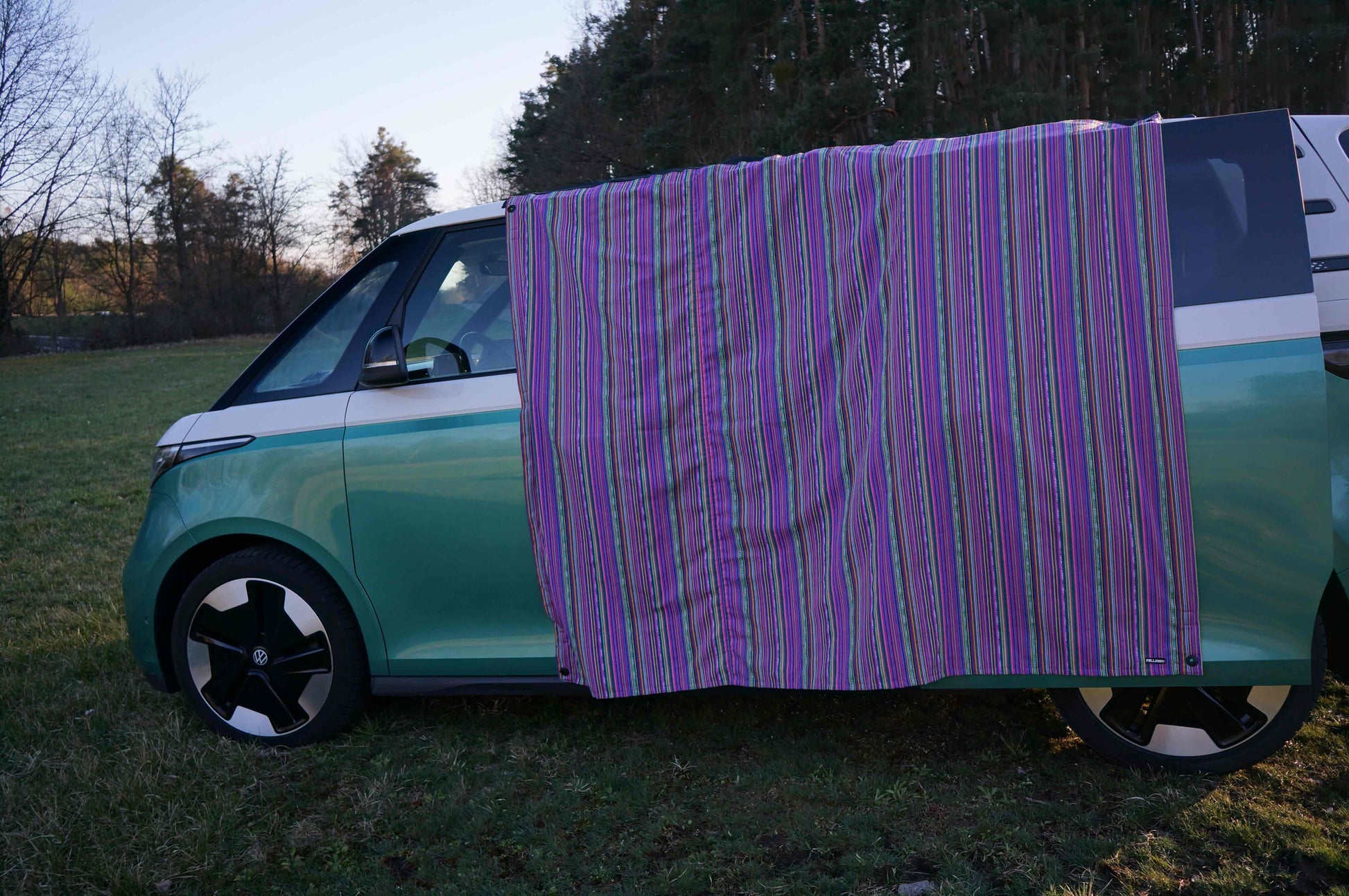 magnetisches Tuch, magnetischer Sichtschutz, magnetischer Sonnenschutz, magnetisches Sonnensegel, Campingtuch, Sonnensegel, Tarp fuer Camper, Tuch fuer Camper, Magnettuch, magnetisches Moskitonetz, Multituch fuer Camper, Sonnentuch fuer Camper, Tuch als Moskitonetz