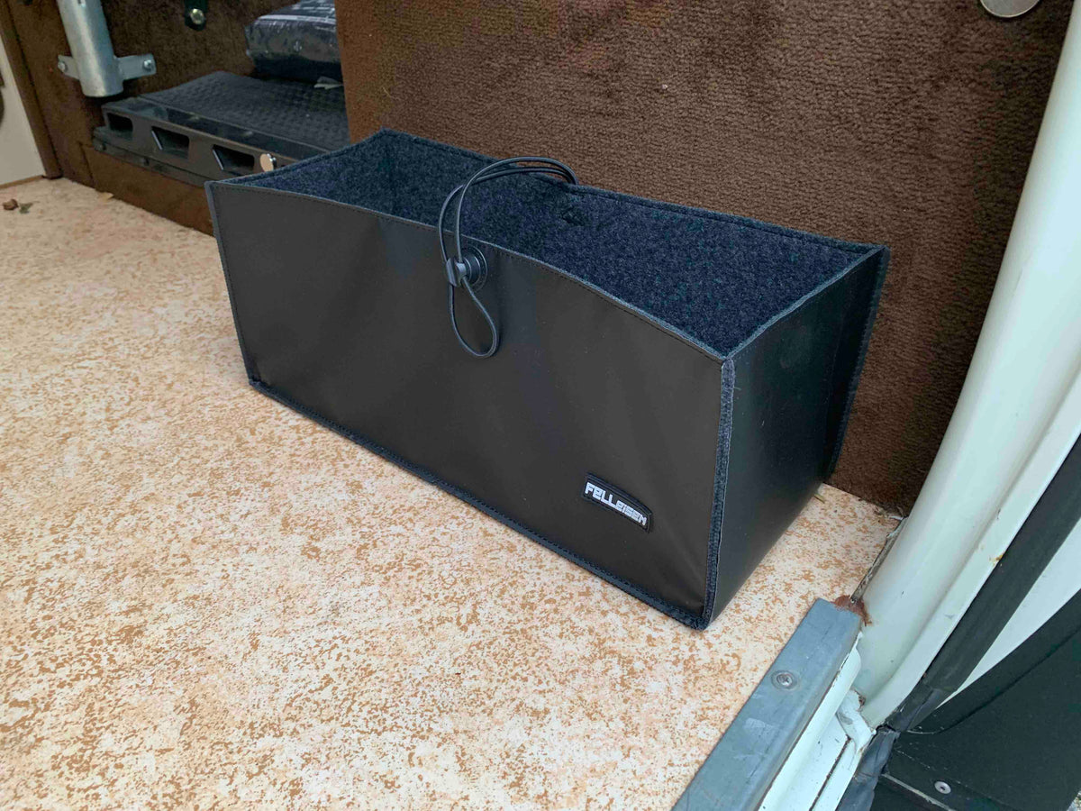 magnetische-sitzkonsolentasche im VW T3, T5/T6 Sitzkonsolentasche im Mercedes Sprinter, Stauraum im Spacetourer oder Campster, Vanster, Crosscamp.