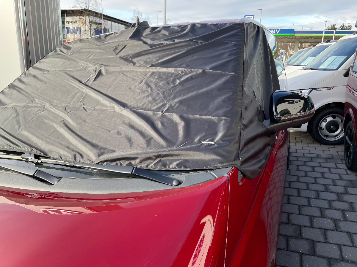 Zubehör für VW T7 Multivan, VW California T7, California Beach, California Beach Tour, Verdunkelungen fuer den T7, Abdunkelungen fuer den VW T7, Sonnenschutz VW Multivan, Isolierung VW T7, Zubehoer T7, Zubehoer VW.