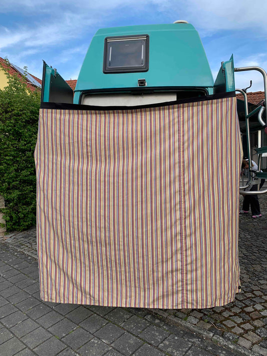 Sonnensegel für Camper, Campingtuch, Tarp, Markisenzubehör, minimalistisches Sonnentuch, Awing für Camper, Blickschutz für Camper, Moskitoschutz, multifunktionales Tuch, multifunktionales Tarp, multifunktionales Sonnensegel, Design-Sonnensegel, Magnettuch, magnetisches Sonnensegel, Sonnensegel für Microcamper, Sonnensegel für Mikrocamper, Sonnensegel für Hochdachkombis, Ergänzung zu Markisen