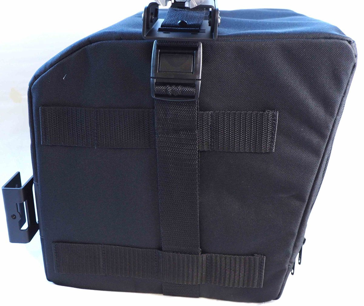 Camper Ausbausystem, leichte flexible Taschen für Airlineschienen, Leichbauschrank, Produkte fuer Vanausbau, Vanlife, Vanconverter, Selbstausbau fuer Vans,Camper Ausbausystem, leichte flexible Taschen für Airlineschienen, Camperausbau, Schränke für Camperausbau, Vanausbau, Vanconvertersation, Leichbauschrank, Aufbewahrung mit Airlineschienen, Camperausbau mit Airlineschienen, Stauraum mit Airlineschienen