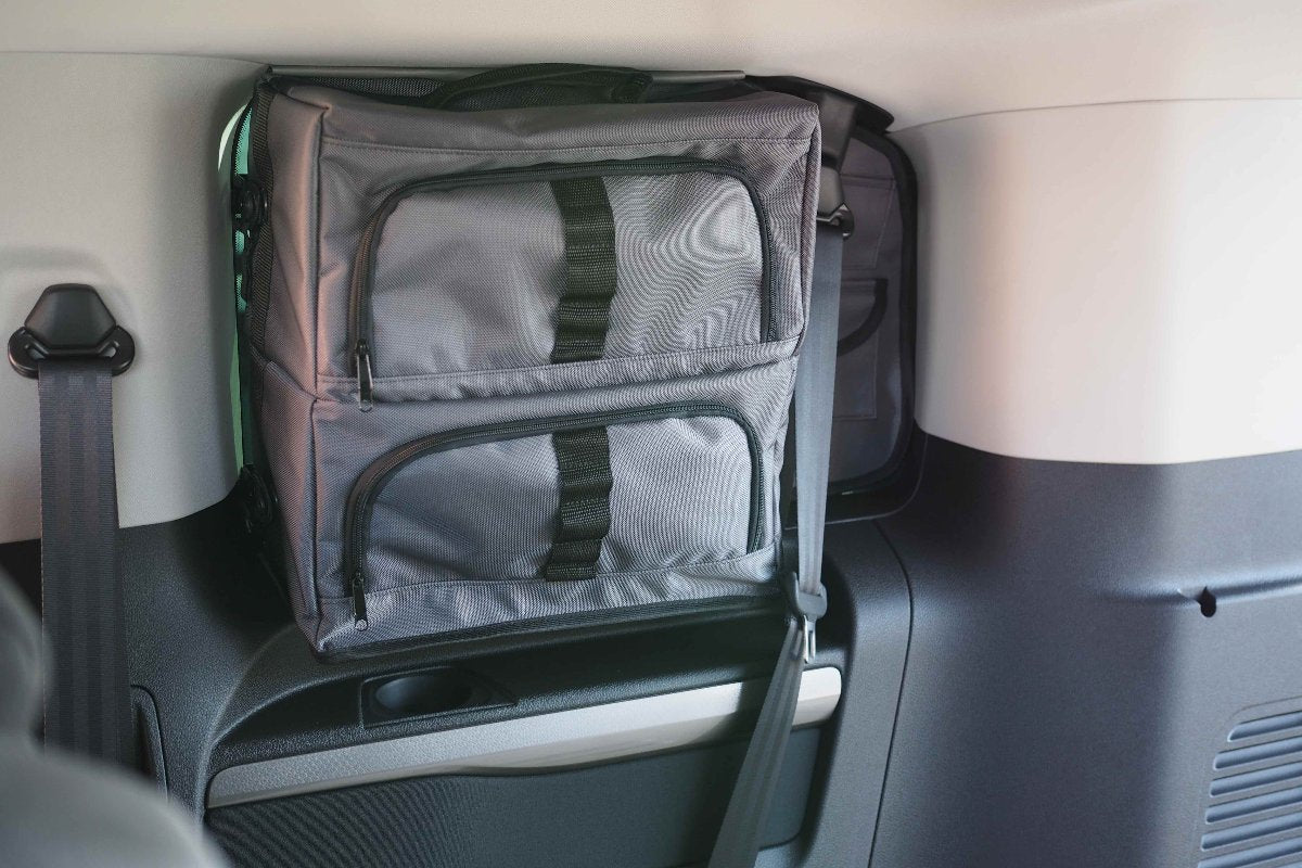 PSA Campster, Vanster, Spacetourer Fenstertaschen, Stauraum, Aufbewahrung, Fenstertaschen PSA, Fenstertaschen für PSA Bus - einfach Stauraum schaffen. Fenstertaschen für den Pössl Crosscamp